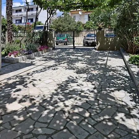 With Parking Space - 25943 Apartament *