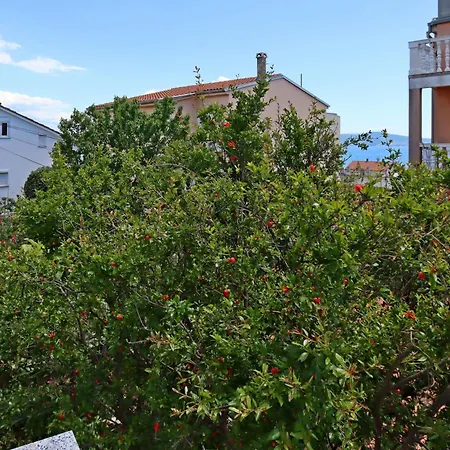 Apartament With Parking Space - 25943 *