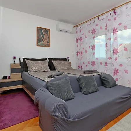 With Parking Space - 25943 Apartament